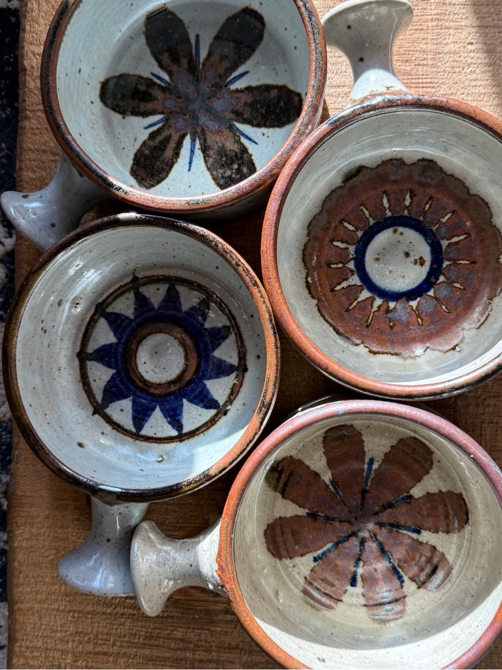 Vintage Studio Pottery Handle Bowls Set of 4 Rustic Boho Artisan Stoneware - Picture 6 of 6